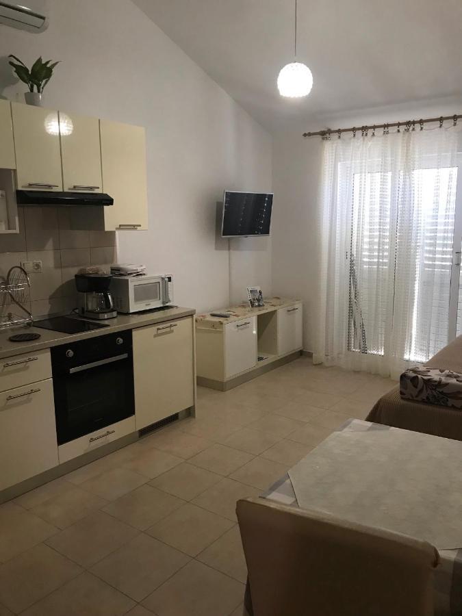 Sea View Apartment Near The Beach S2-Jelsa Center Exterior foto